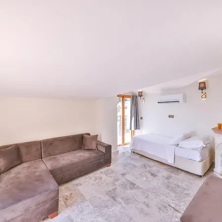 Hotel Hera 3*