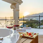 Hera Hotel 3*