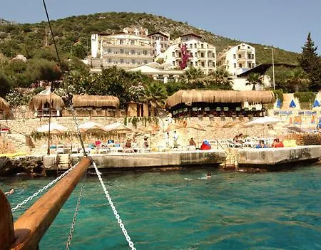 Hera Hotel 3*
