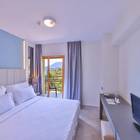 Hera Hotel