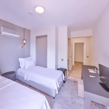 Hotel Hera 3*