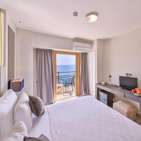 Hera Hotel