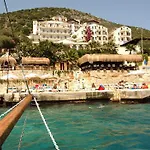 Hera Hotel 3*