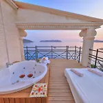 Hera Hotel 3*