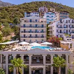 Hera Hotel